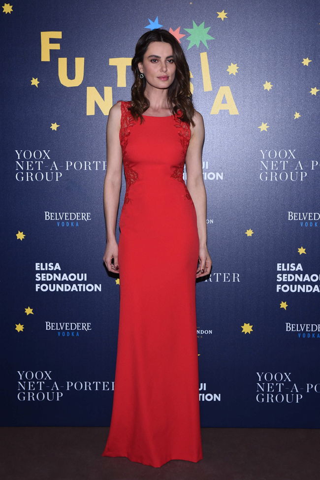Catrinel Marlon in Ermanno Scervino_29_03_17