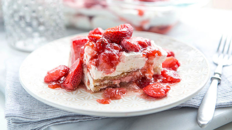 Strawberry Cheesecake Lasagna